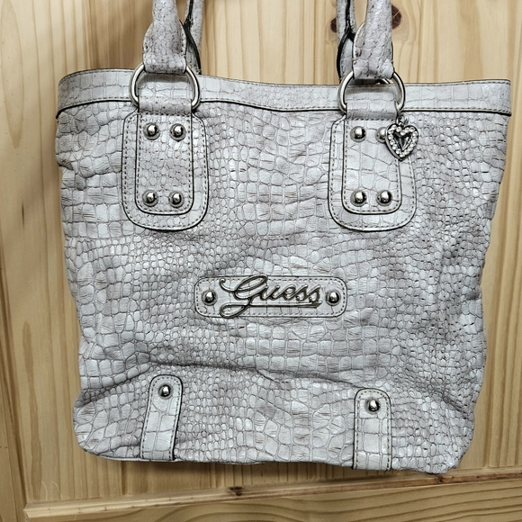 Guess Purse - Picture 1 of 9